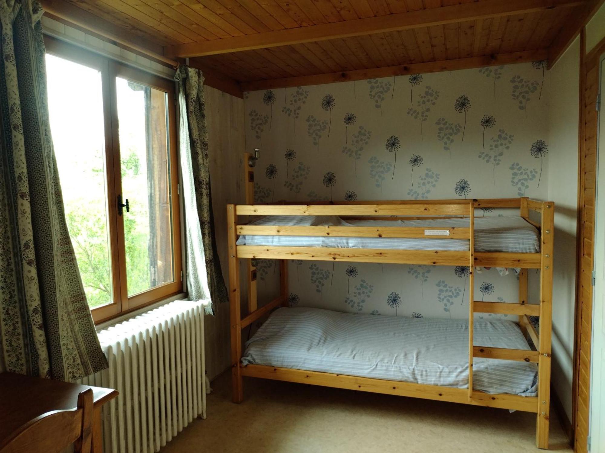 לינה וארוחת בוקר אמבראן Le Vieux Chalet מראה חיצוני תמונה